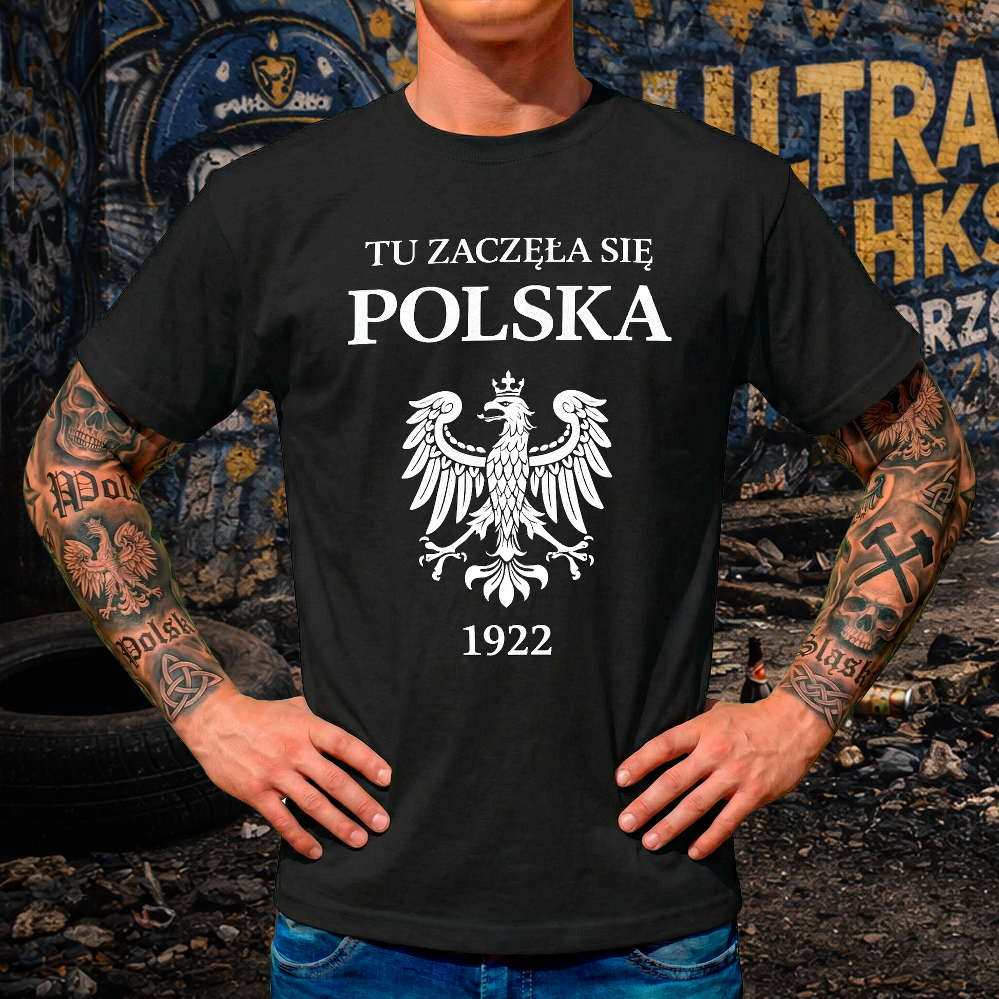 Czarna koszulka patriotyczna z białym orłem, napisem Tu zaczęła się Polska oraz datą 1922. Wysoka gramatura bawełny.