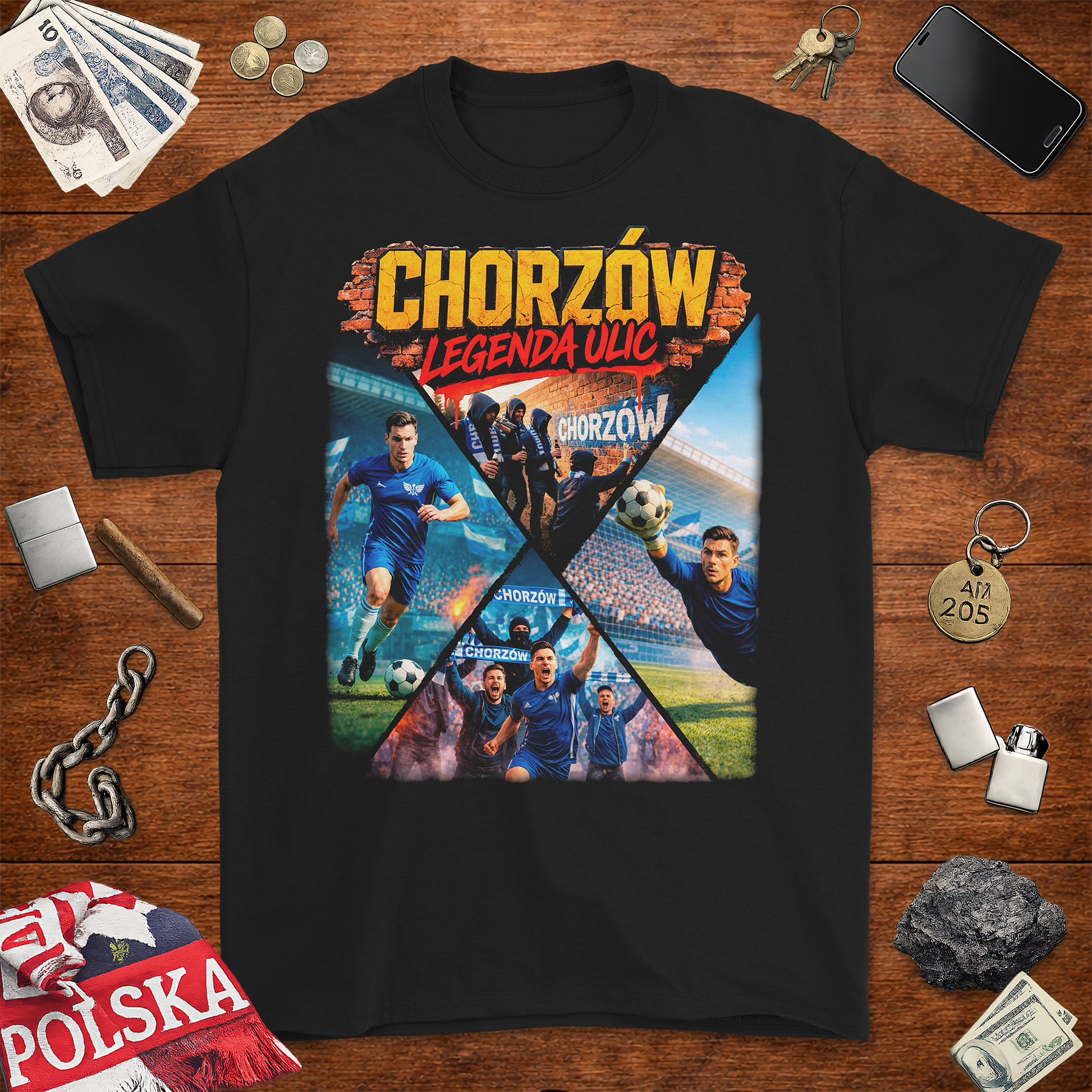 Czarna koszulka z kolorowym kolażem scen piłkarskich i kibicowskich, dużym napisem CHORZÓW LEGENDA ULIC na tle ceglanego muru.